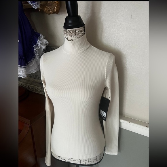 90 Degree By Reflex Ivory Long Sleeve Mock Top NWT 128.00 - Picture 1 of 8